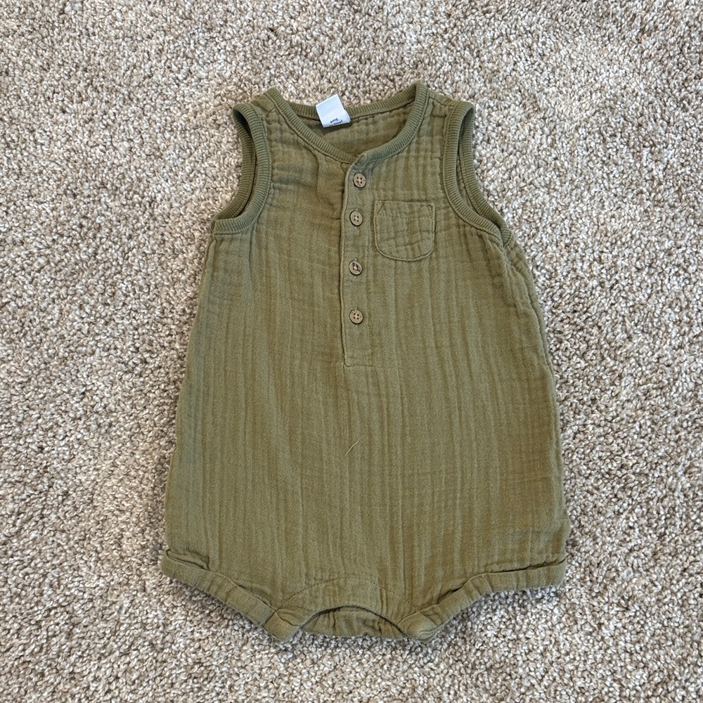 Old Navy Olive Baby Romper 6-12 Months